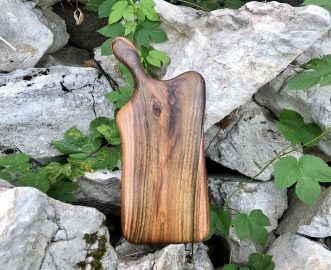 Unikatni pladanj od drveta oraha - PL5