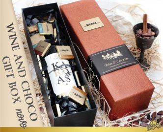 Kompanijska poklon čokoladica - Wine And Choco Gift Box